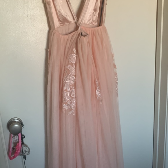 Cherry blossom backless dress - Picture 6 of 10